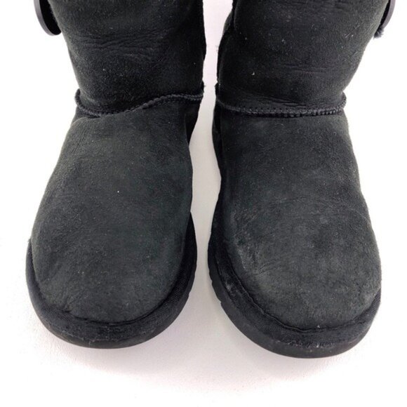 UGG Bailey Button Triplet Sheepskin Winter Boots 6 - Picture 13 of 13